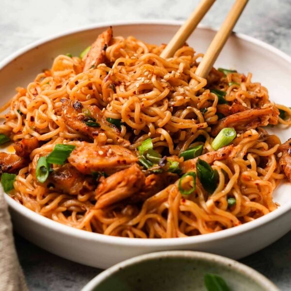 Chilli garlic noodles